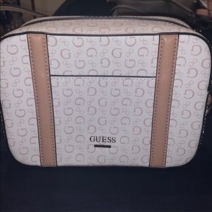 Guess Crossbody